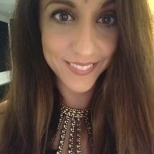 Meet your Posher, Luisa